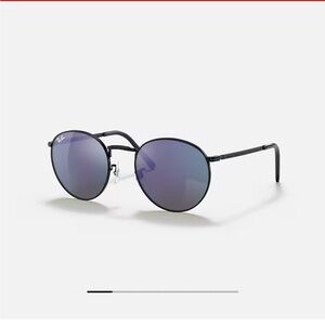 Ray-Ban New Round Metal Sunglasses in Black with green mirror blue Lenses